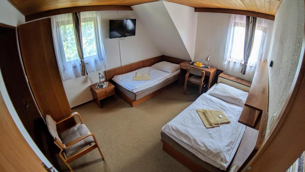 Hotel Bouda Jana Pec pod Sněžkou Zewnętrze zdjęcie